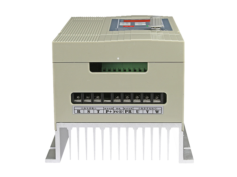 4000H通用變頻器，變頻器三相380V，變頻器廠家，電機(jī)變頻器