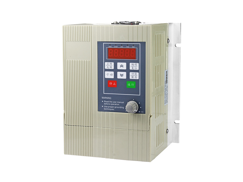 4000H通用變頻器，變頻器三相380V，變頻器廠家，電機(jī)變頻器